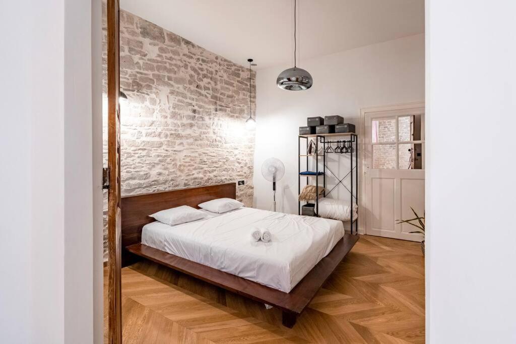 Harmonie Apartamento Nîmes Exterior foto